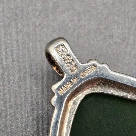 Jade Sterling Silver Square Pendant Green Gemstone 925 Hallmark Signed - Picture 3 of 7